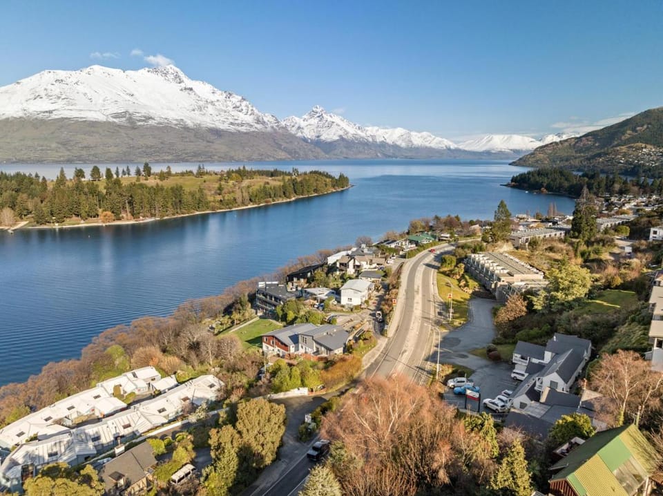 Colonial Village Motel Motel in Queenstown