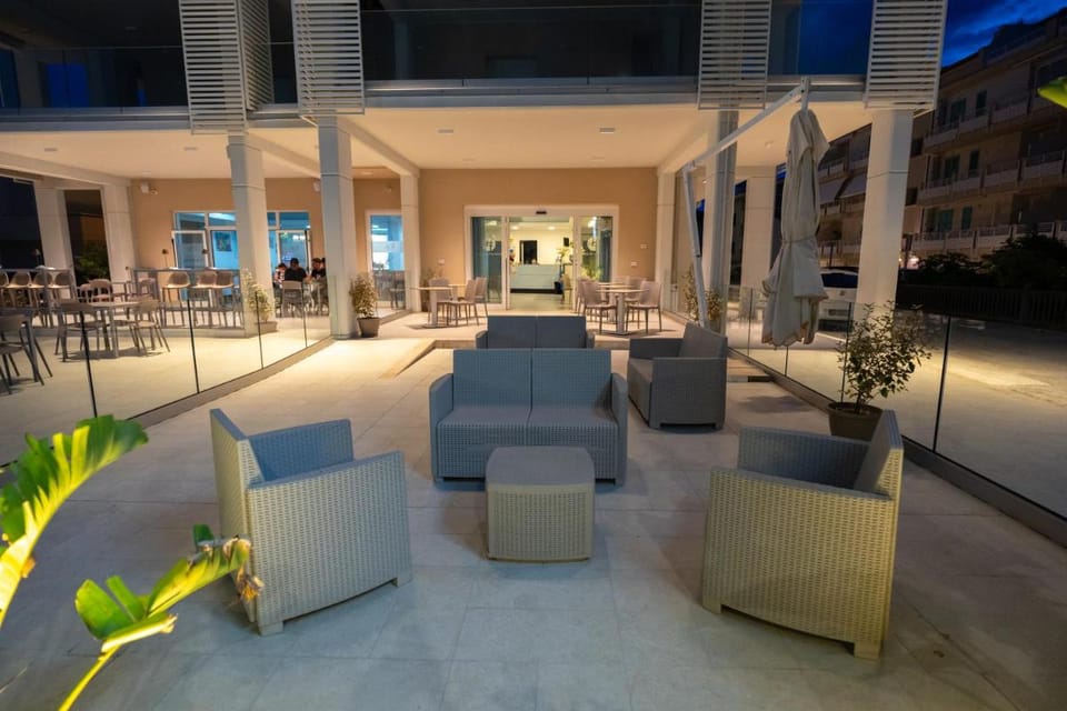 Hotel Petite Fleur Hotel in Alba Adriatica