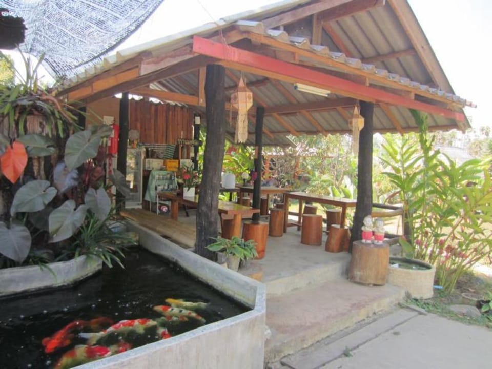 Pai Porpeang  Guesthouse Hotel in Thailand