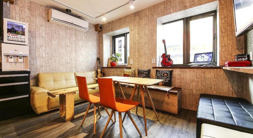 Fully Mini Hotel Bed and Breakfast in Seoul