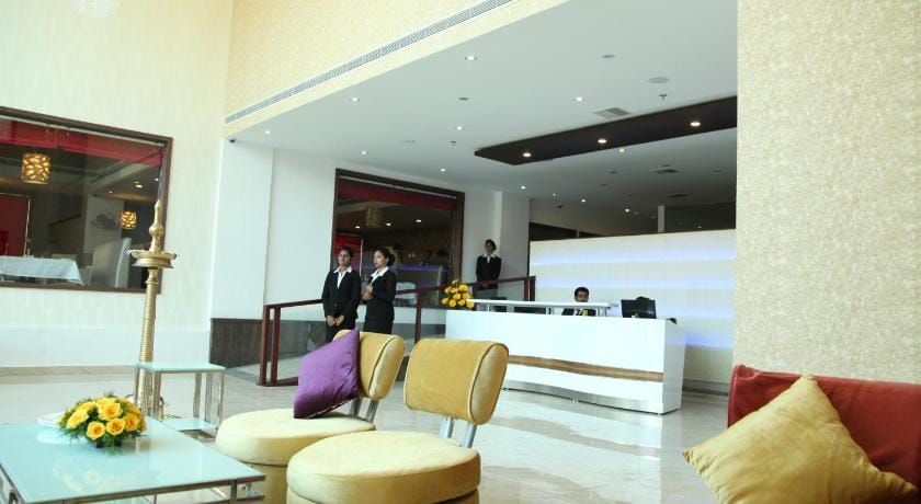 Paravoor Galaxy Hotel Hotel in Vypin