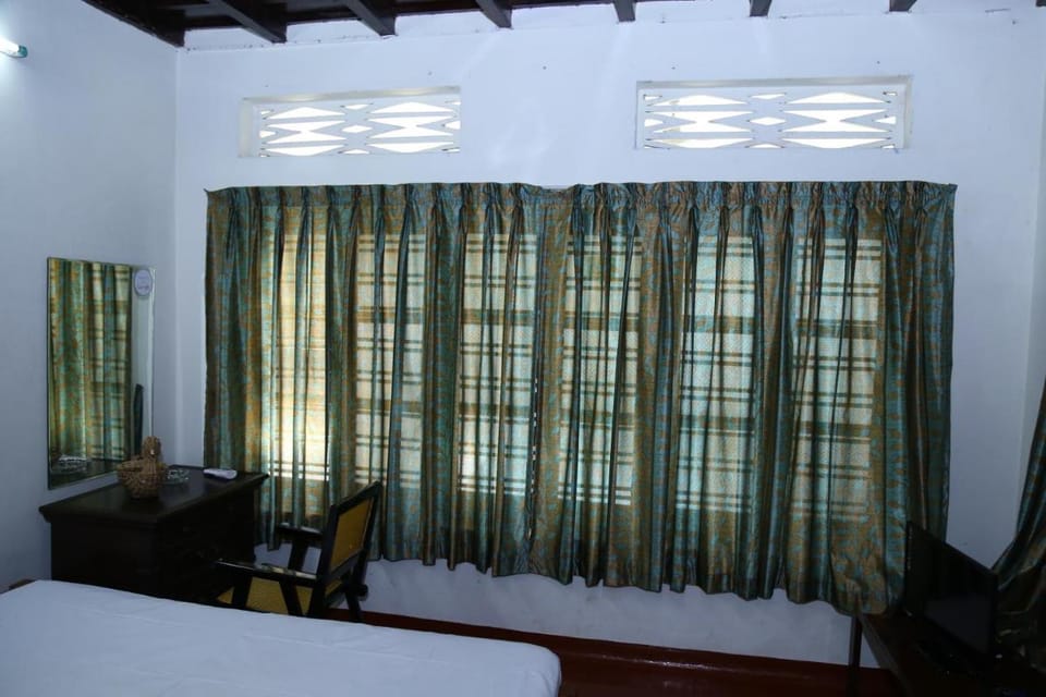 Aqualillies Water Front Heritage Homestay Vacation rental in Kottayam