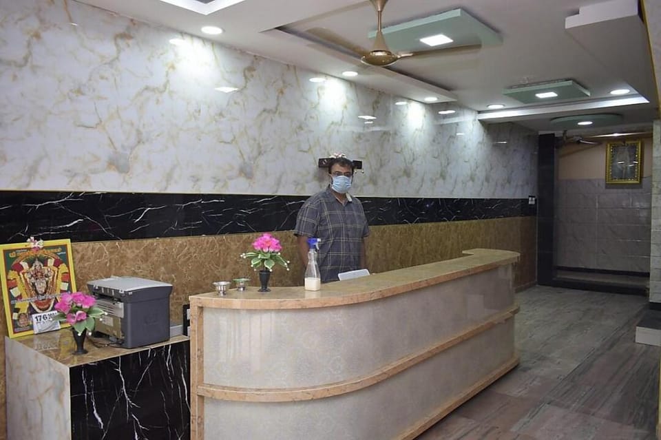 Sri Saibaba Guest House Hotel in Puducherry