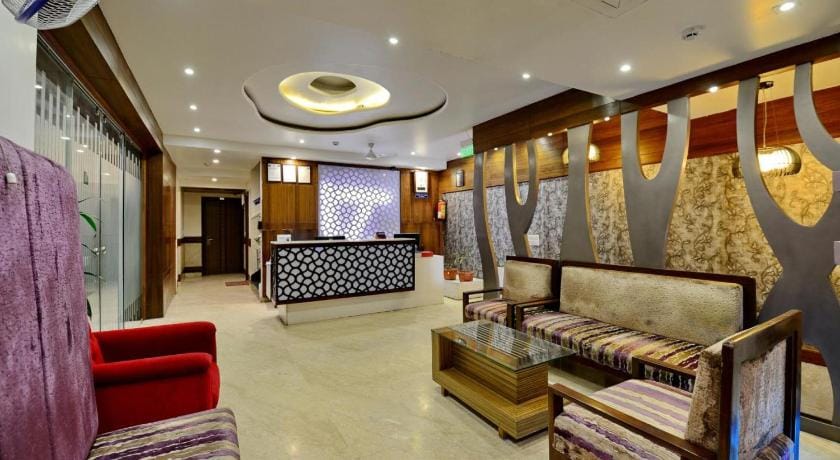 Hotel Emerald Hotel in Chandigarh