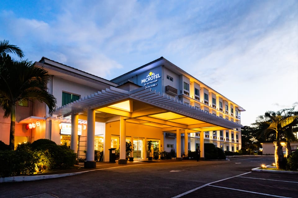 Microtel By Wyndham South Forbes - Nuvali Sta. Rosa Hotel in Calabarzon