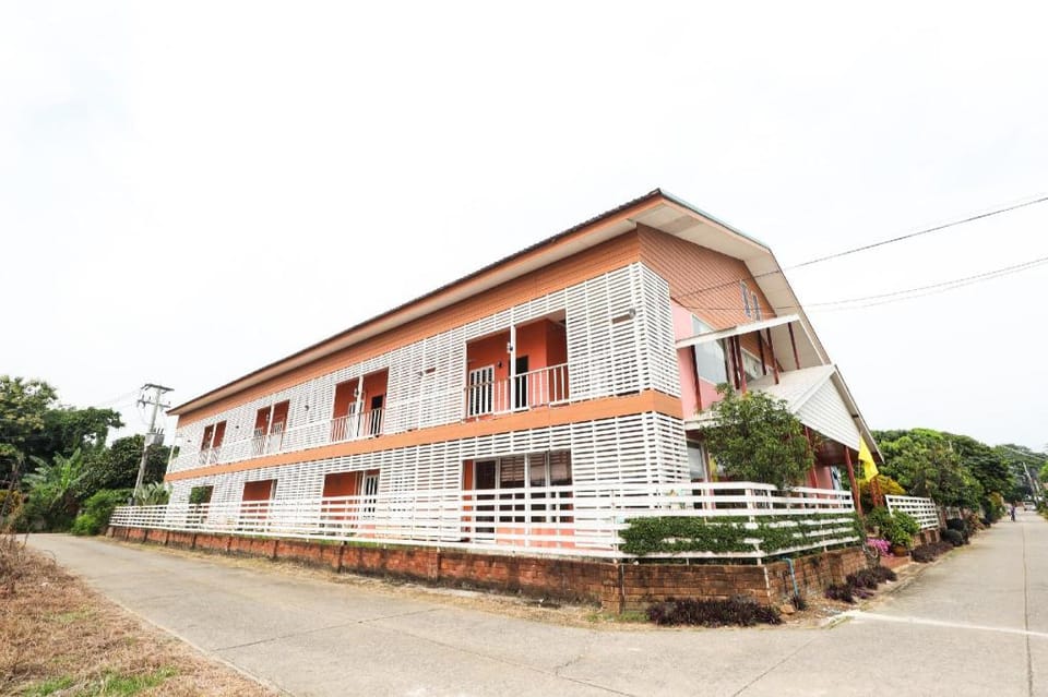 Golden Nakara Place Hotel in Laos