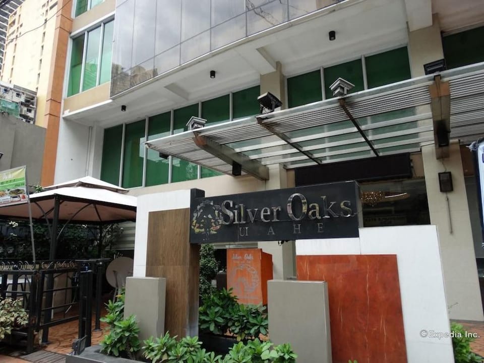 Silver Oaks Suites & Hotel Hotel in Manila City