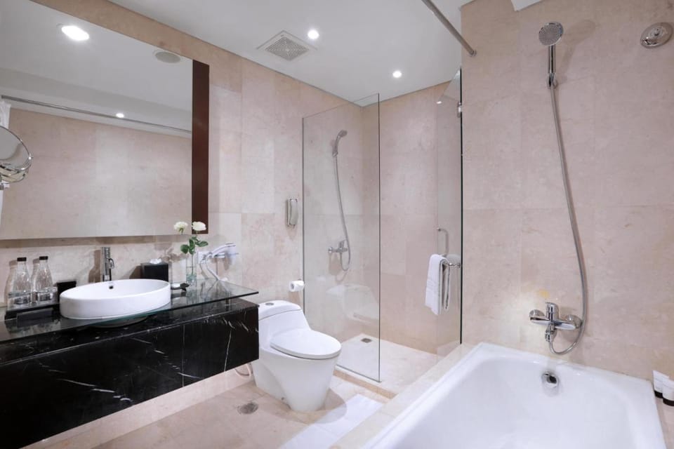 The Grove Suites by Grand Aston Hotel in South Jakarta City