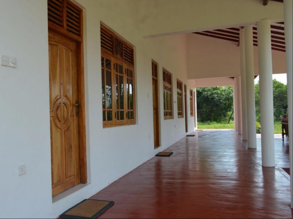 Ruins Villa Bed and Breakfast in Central Province