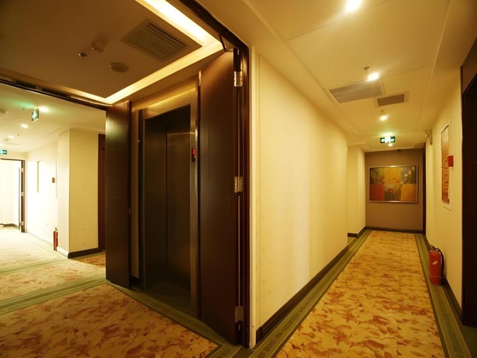 GreenTree Inn Shanxi Yangquan Desheng Street Gong Mao Plaza Express Hotel Hotel in China