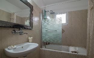 Magic Touch Holiday Home Apartment in North District