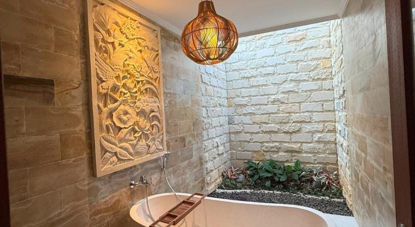 Kubu Garden Suites & Villas Nusa Dua Bed and Breakfast in Kuta Selatan