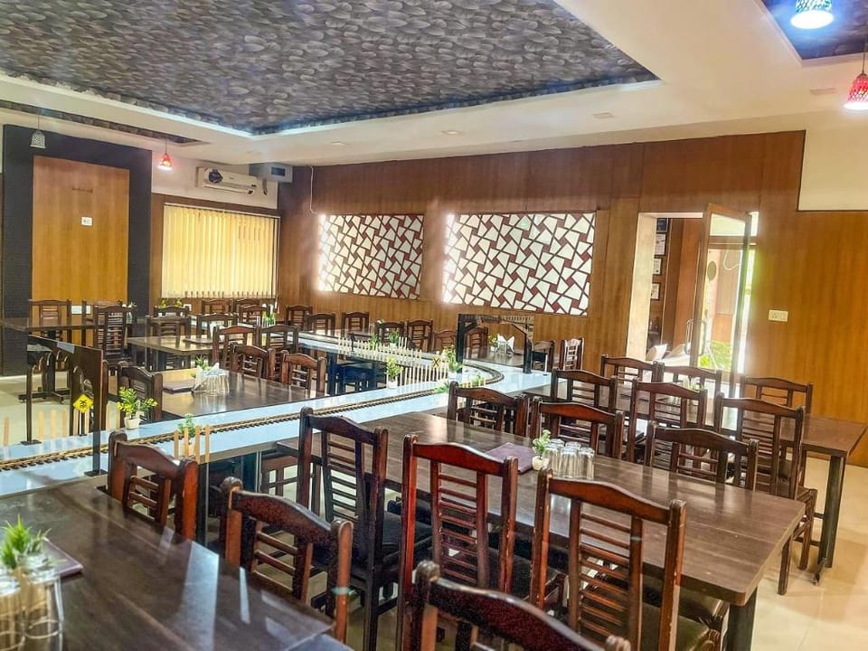 Narayans Leela Inn By SGOH Hotel in Udaipur