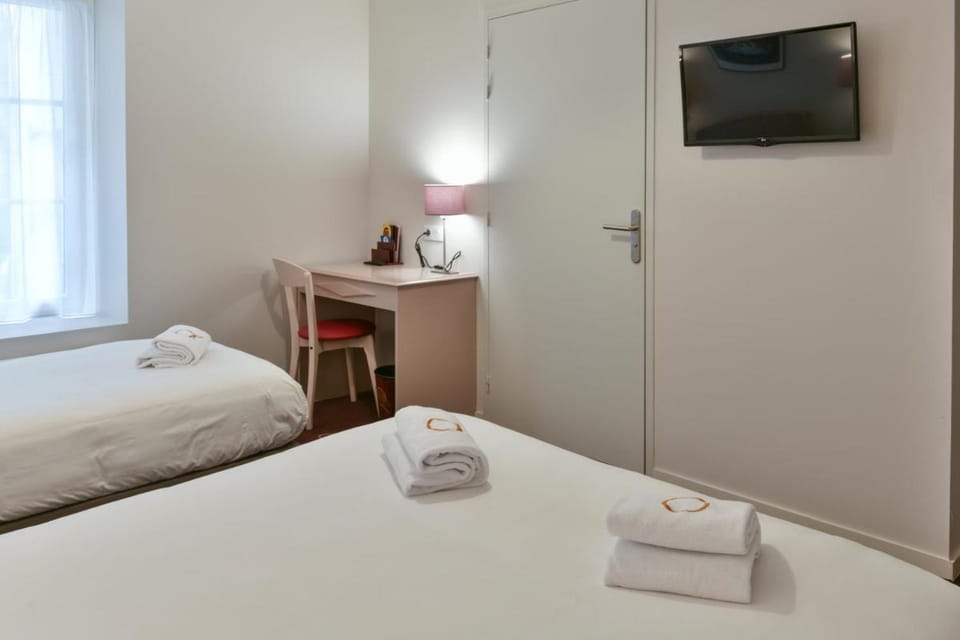 Hôtel Le Roncevaux Hotel in Pau