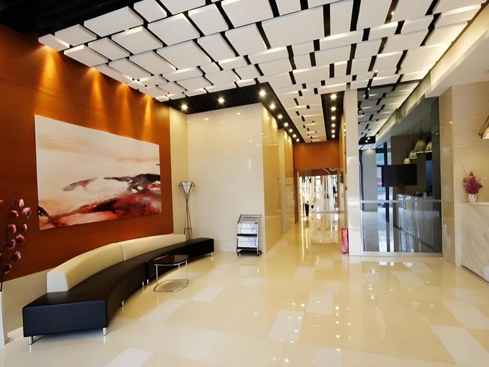 Jinjiang Inn Select Chengdu Shuangliu International Airport Hotel in Chengdu