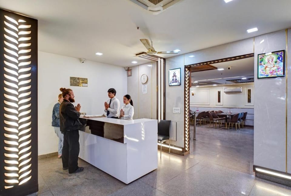 Hotel Chanakya Inn Hotel in New Delhi