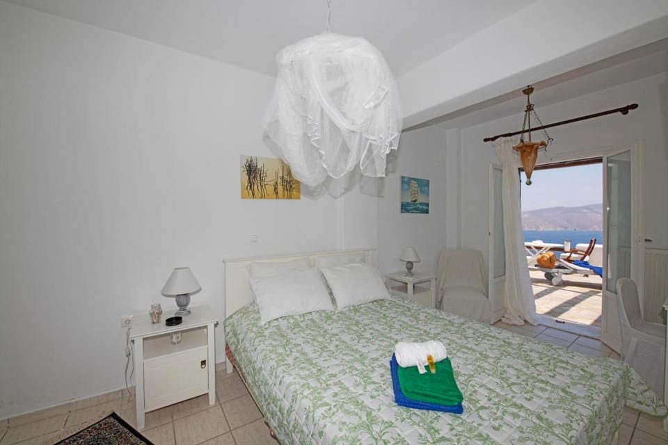 Siourdas Mykonos Villas Villa in Mykonos, Mikonos 846 00, Greece