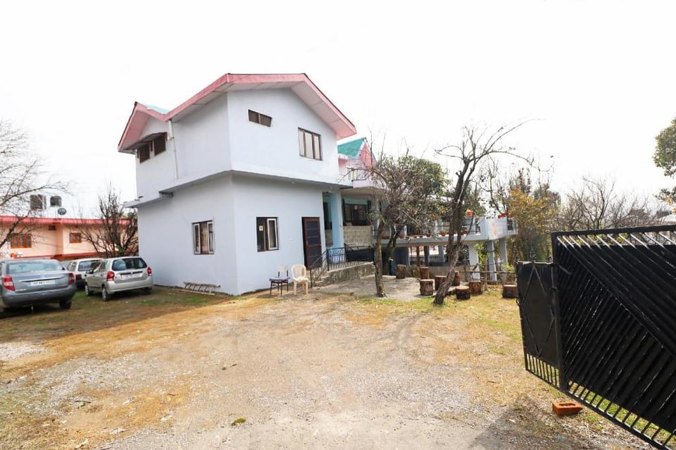 Hotel O Country Lodge Hotel in Punjab, India