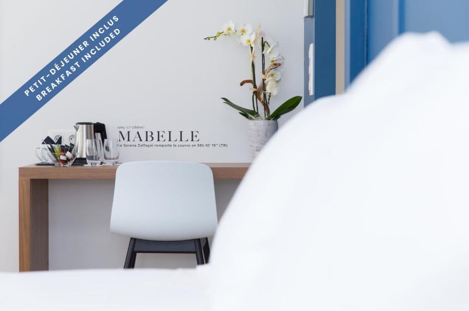 Hôtel Les Voiles Hotel in Toulon