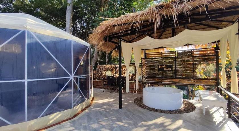 Lunda Orchid Resort Bed and Breakfast in Thailand