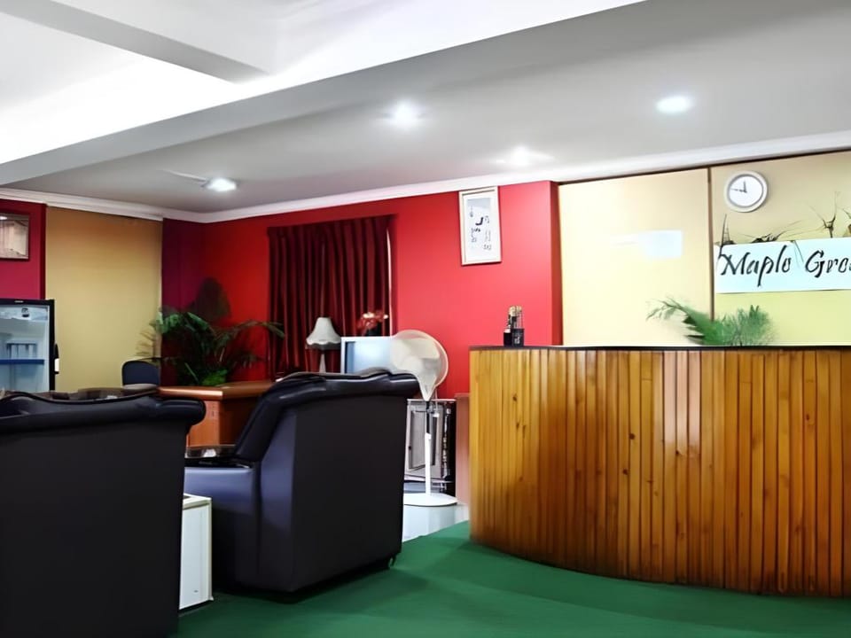 Maple Green Deluxe Hotel Hotel in Bengaluru