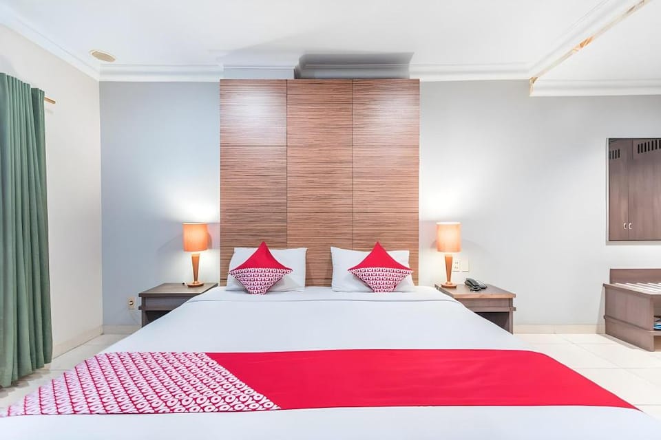 Alia Matraman Syariah Hotel in South Jakarta City