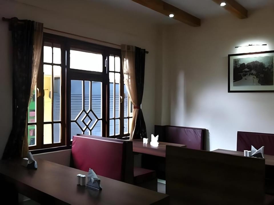The Pinewood Hotel Hotel in Darjeeling
