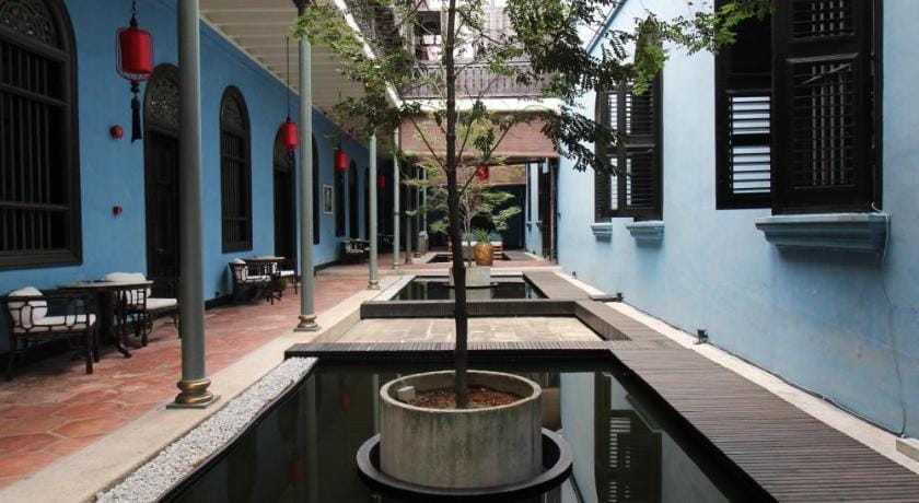 Cheong Fatt Tze - The Blue Mansion Hotel in George Town