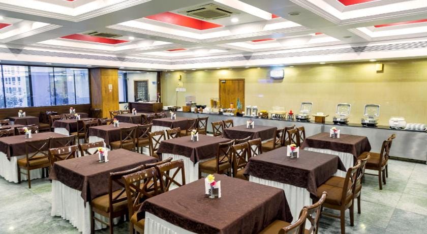 Hotel Tip Top Plaza Hotel in Thane
