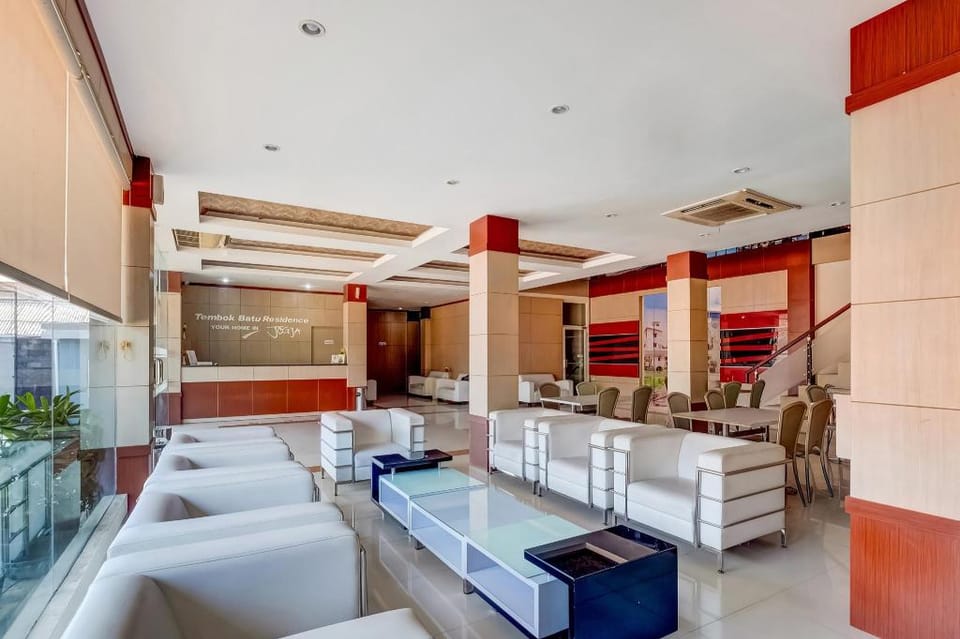 OYO Flagship Tembok Batu Residence Hotel in Yogyakarta