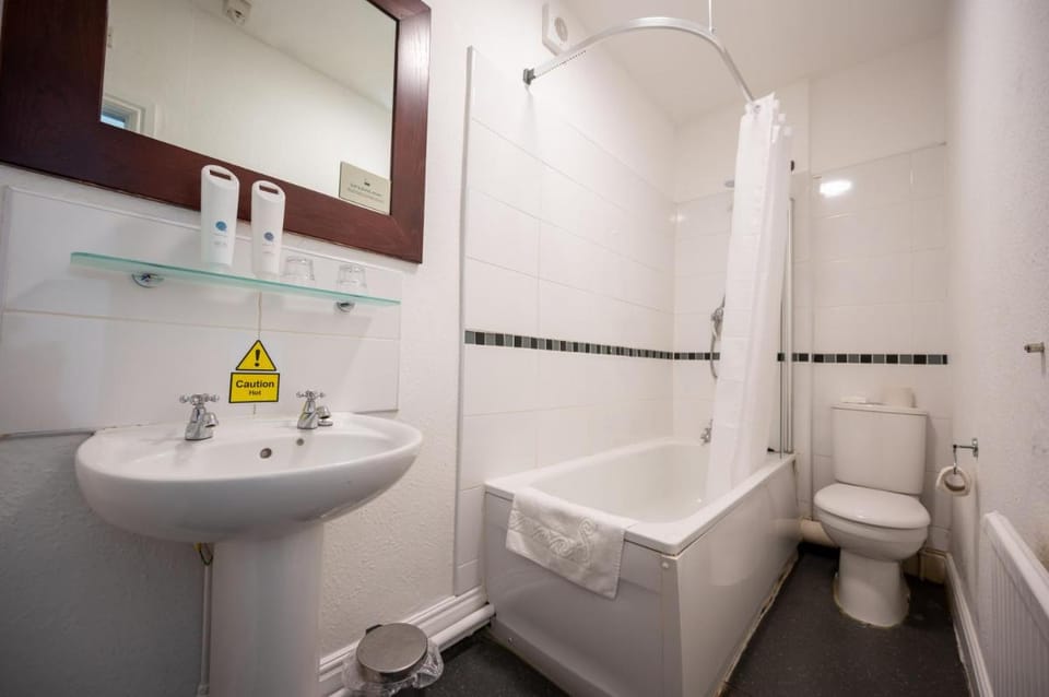 Channings Hotel by Greene King Inns Hotel in Bristol