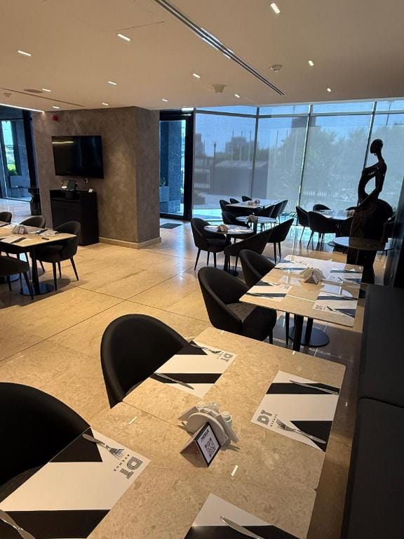 Avenue Suites Hotel in Lagos