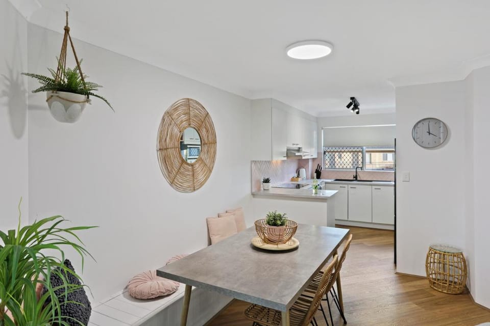Le Beach Apartments Apartment hotel in Burleigh Heads