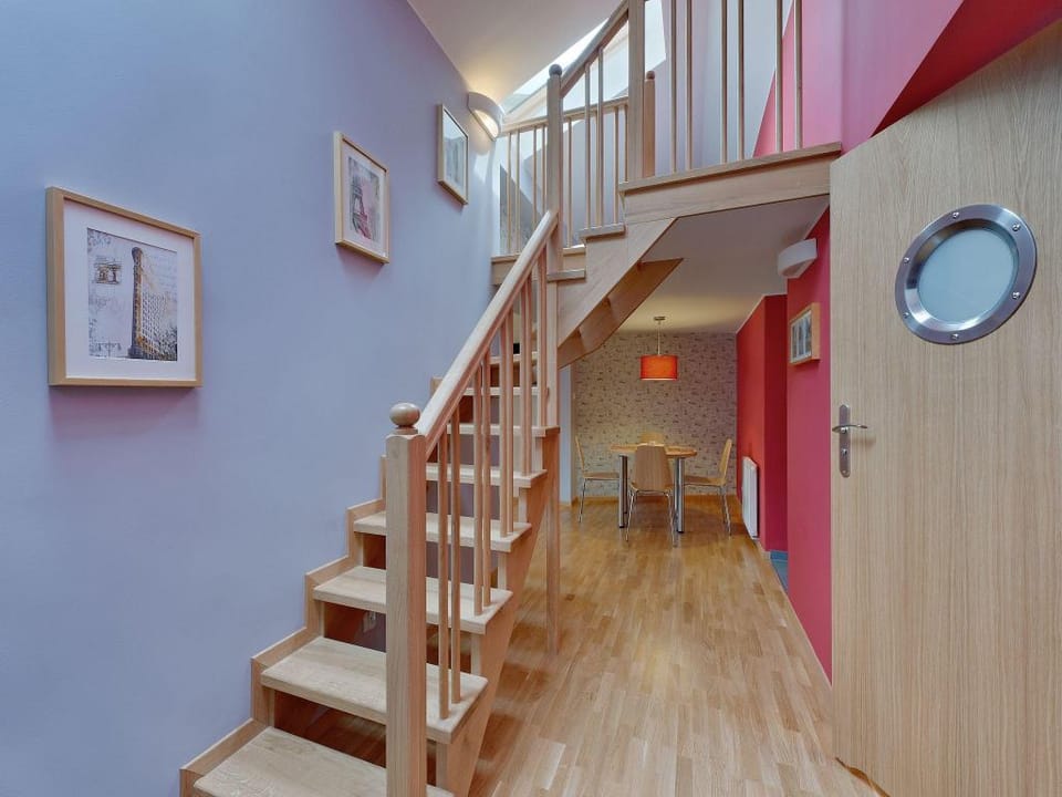 Beauty Apartment 5min to Main Square, aircon Apartment in Krakow