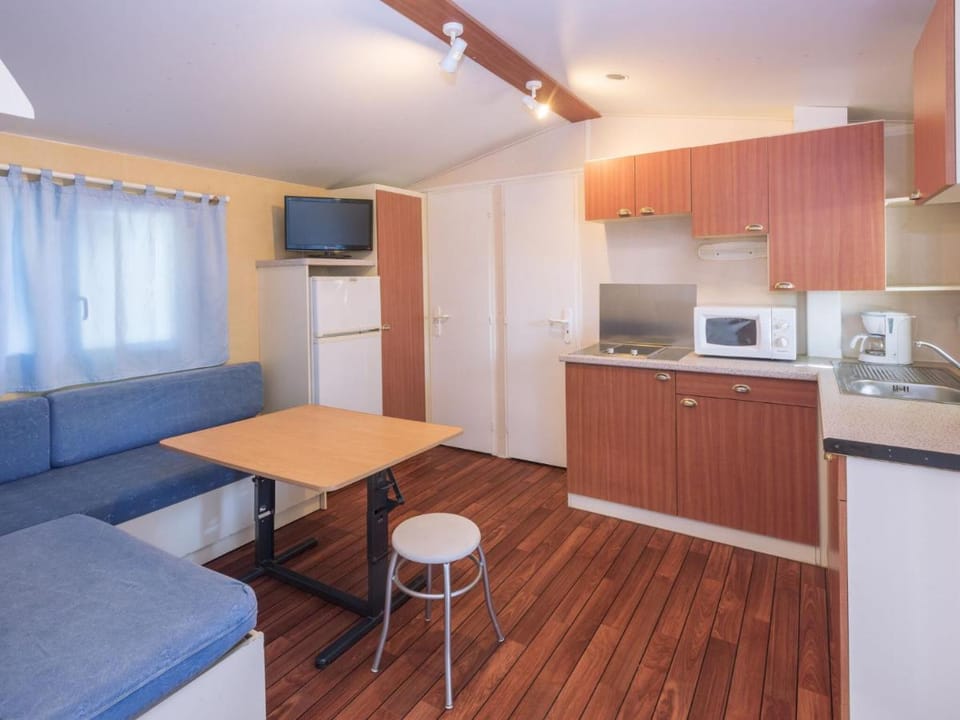 Cottage in Camping Solmar with Terrace Vacation rental in Blanes