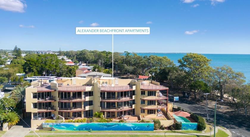 Alexander Beachfront Apartments Apartment in Hervey Bay