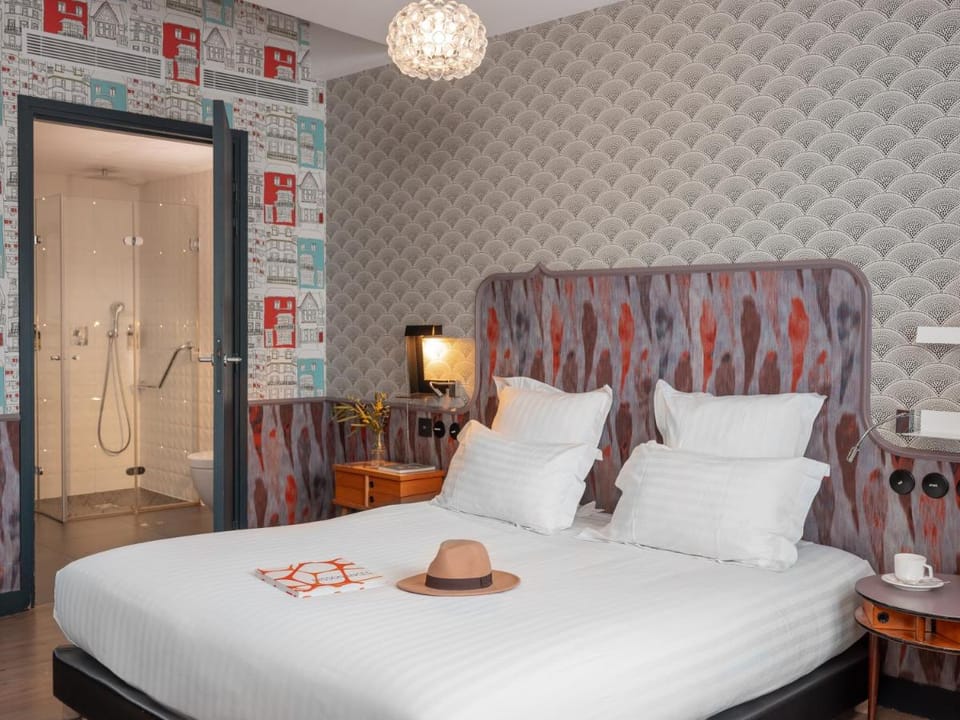 Hotel Crayon Rouge By Elegancia Hotel in Paris