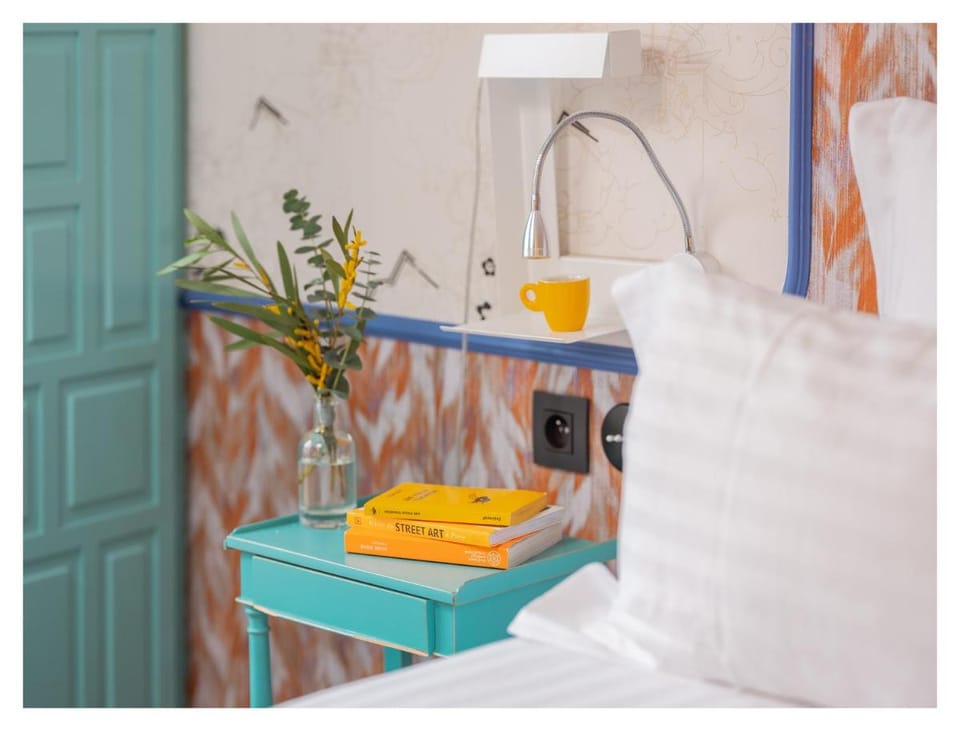 Hotel Crayon Rouge By Elegancia Hotel in Paris