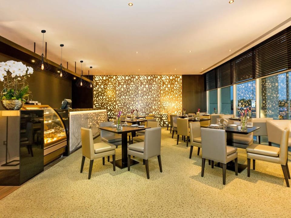 Flora Creek Deluxe Hotel Apartments Apartment hotel in Dubai