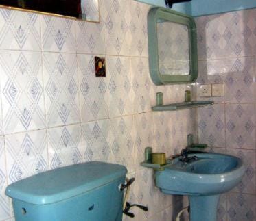 Budde's Beach Restaurant & Guesthouse Bed and Breakfast in Hikkaduwa