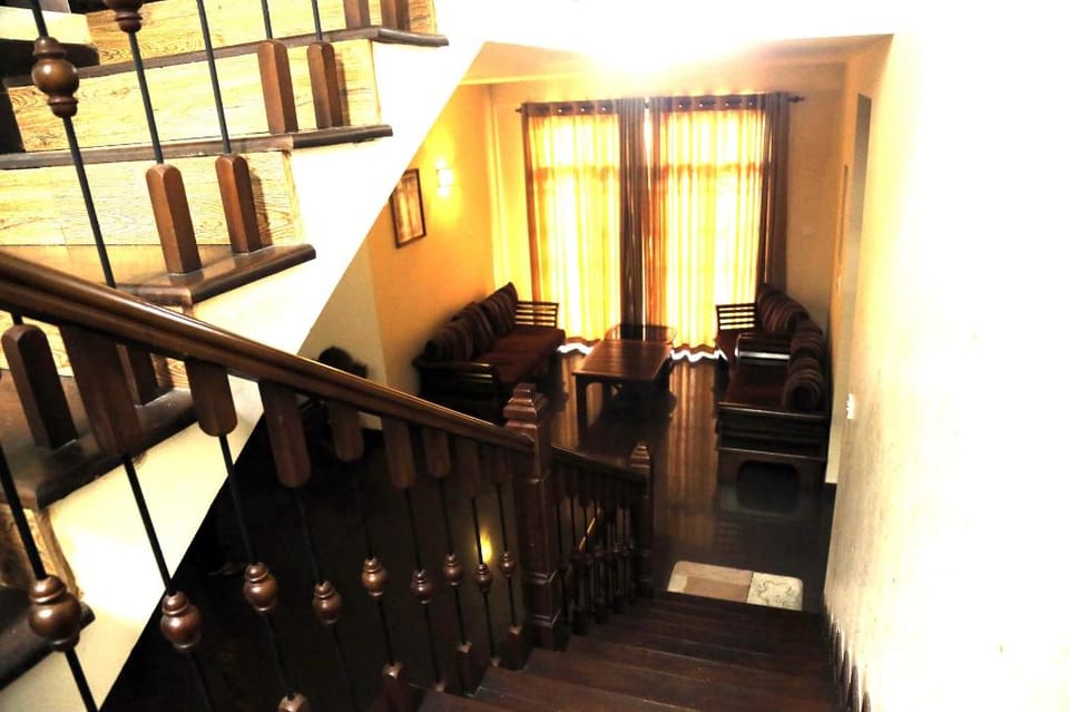 Lake View Hotel Hotel in Nuwara Eliya