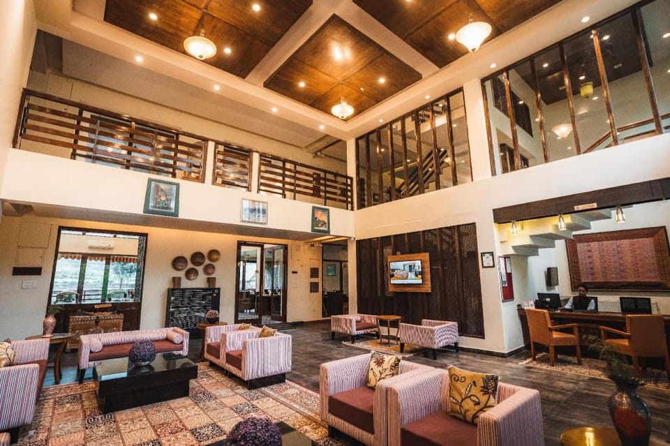 Heevan Villa's Sonamarg - River Front Luxury Retreat Hotel in India