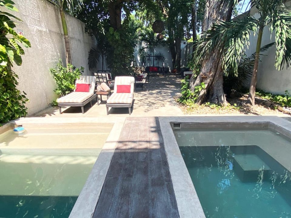 Casa Italia Luxury Guest House - Adults Only Hotel in Merida