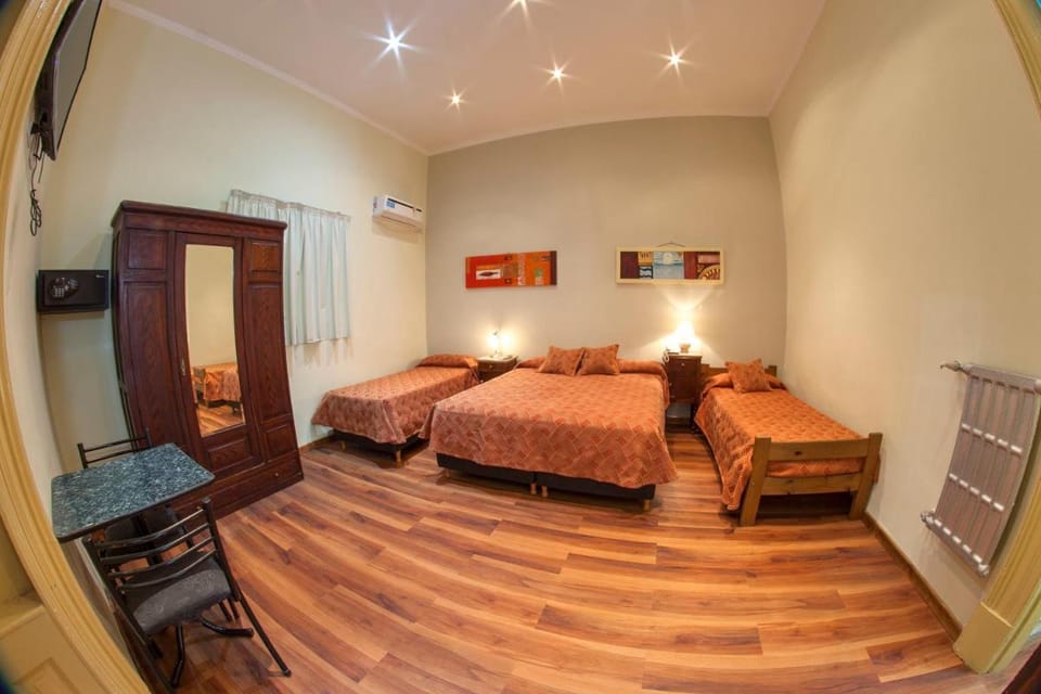 Hotel Reina Hotel in Buenos Aires