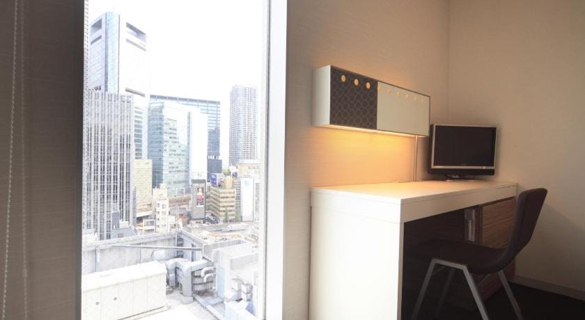 Sotetsu Fresa Inn Shimbashi-Karasumoriguchi Hotel in Kanagawa Prefecture