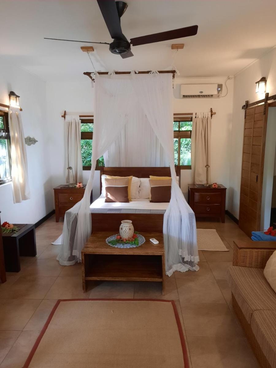 Domaine Les Rochers Apartment in Africa