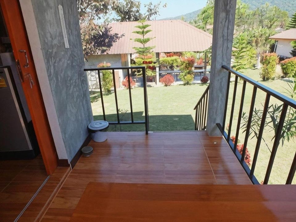 Lucky Hill Resort Hotel in Laos