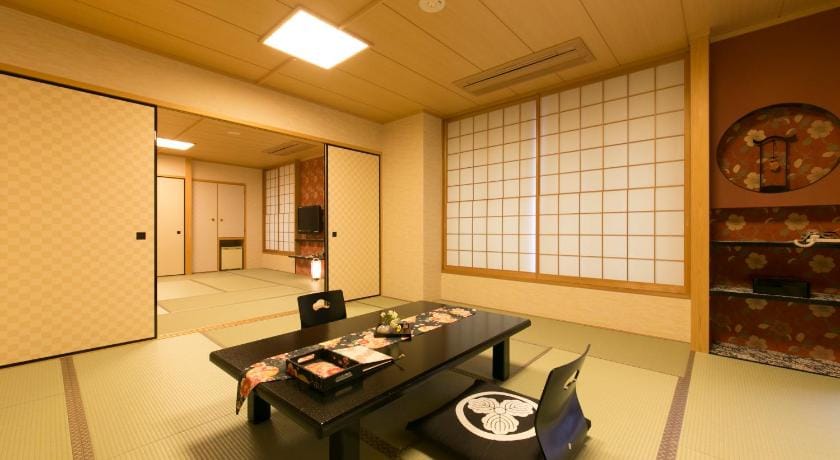 Matsui Bekkan Hanakanzashi Ryokan in Kyoto
