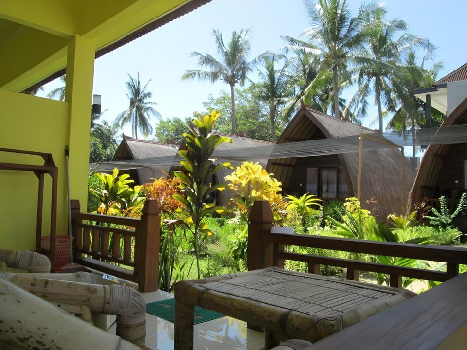 Bias Bungalow Bed and Breakfast in Pemenang