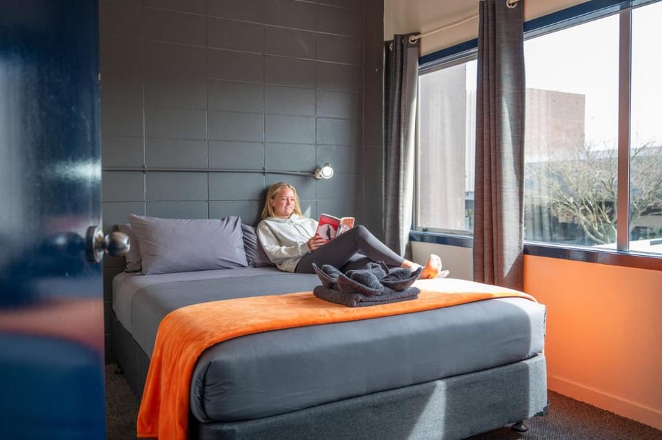 Rock Solid Backpackers Rotorua Hostel in Rotorua